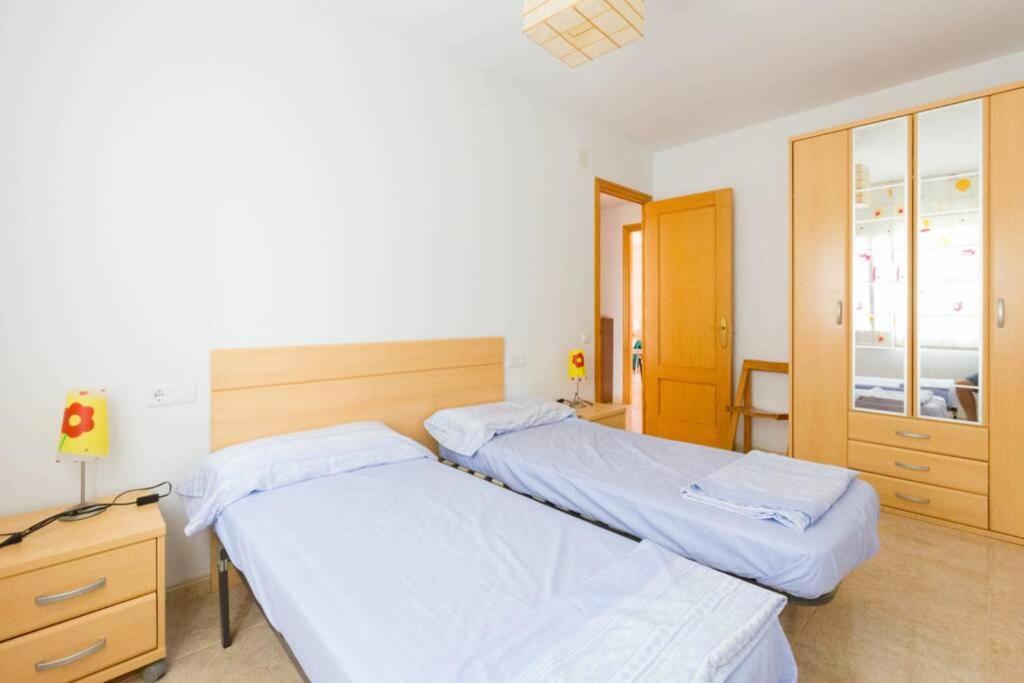 La Rapita - Apartamento De Dos Dormitorios Con Piscina Comunitaria อัลกานาร์ ภายนอก รูปภาพ