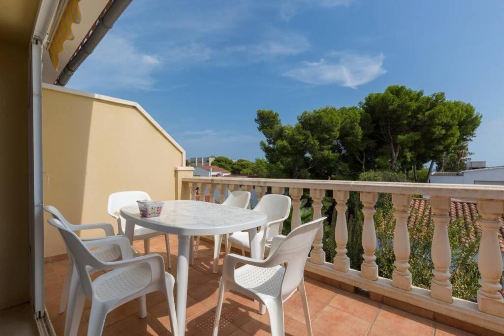 La Rapita - Apartamento De Dos Dormitorios Con Piscina Comunitaria อัลกานาร์ ภายนอก รูปภาพ